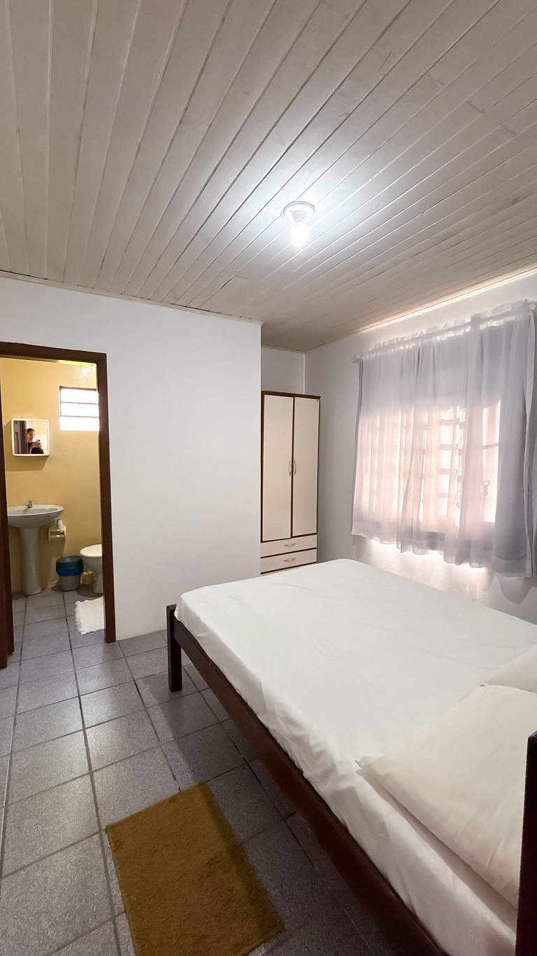 Chale com suíte para até 4 pessoas