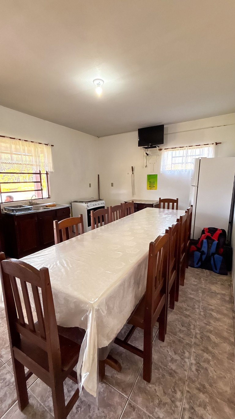 Chalé térreo para até 10 pessoas